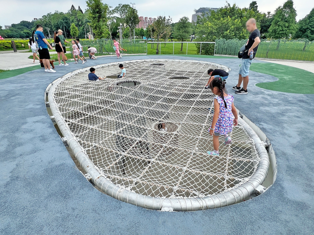 北香湖公園-綠豆仁遊戲場(特色遊戲場)