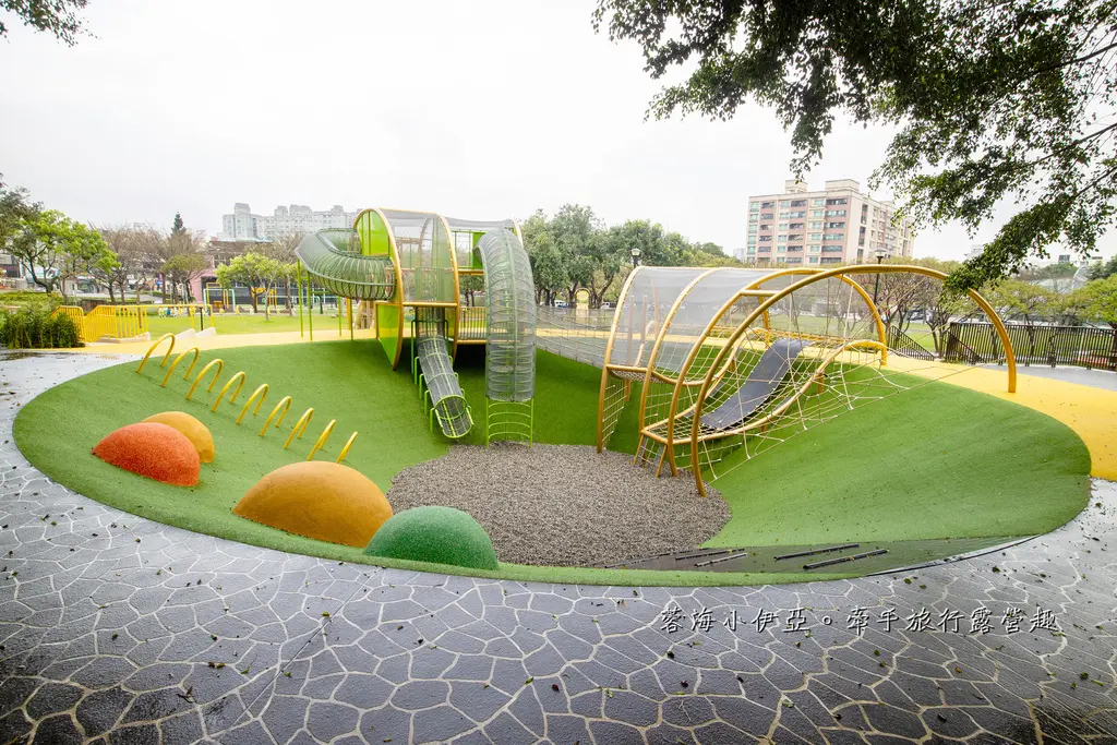 陽明運動公園(桃氣猿奇境-特色遊戲場)