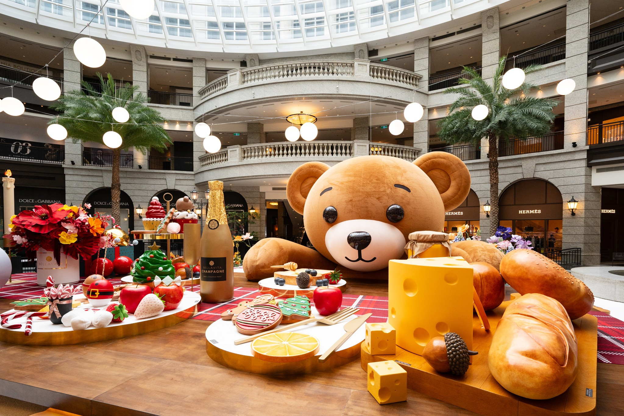 BELLAVITA寶麗廣場-Christmas Feast of Wonders 聖誕饗宴(聖誕及光影展活動11/28-2026/01/04)