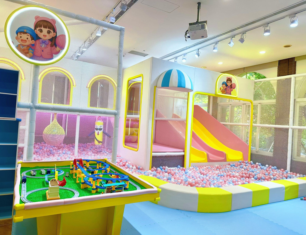 探索.迷宮親子童樂餐廳-探索迷宮歐式莊園餐廳(韓服體驗)