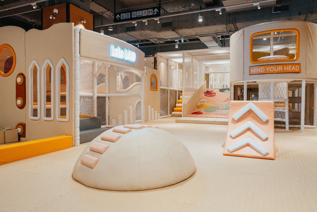 Mitsui Shopping Park LaLaport 台中-台中三井LaLaport-LaLaport小不點山丘(兒童遊戲區)