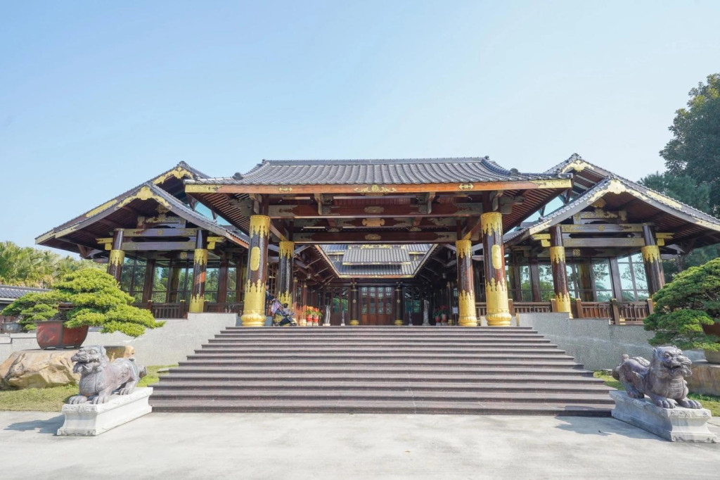 萬景藝苑(彎彎滑森樂園10/11起暫停營運)